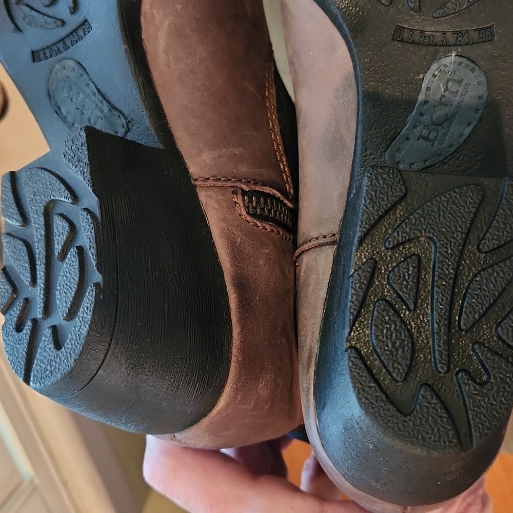 Born Two-Tone Leather Western Boots - Picture 6 of 9